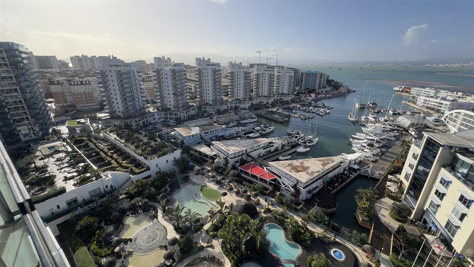 Image of Apartment - 1 Bedrooms - 1 Bathrooms for Sale in Royal Ocean Plaza-Gibraltar, Image 17